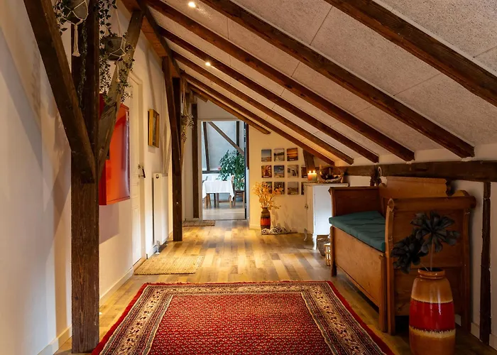 Oda ve Kahvaltı Holoftet Bb