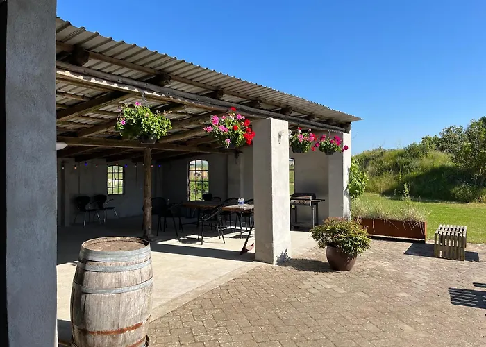 Oda ve Kahvaltı Holoftet Bb 3*